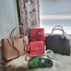 NWT 5 kate spade  satchel, cossbody, cosmetic bag, picnic blanket (Total R$1200